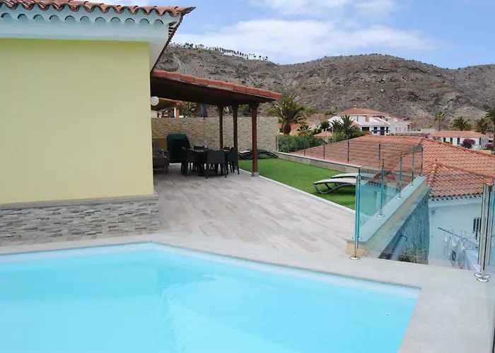 Villa Sunset Tauro